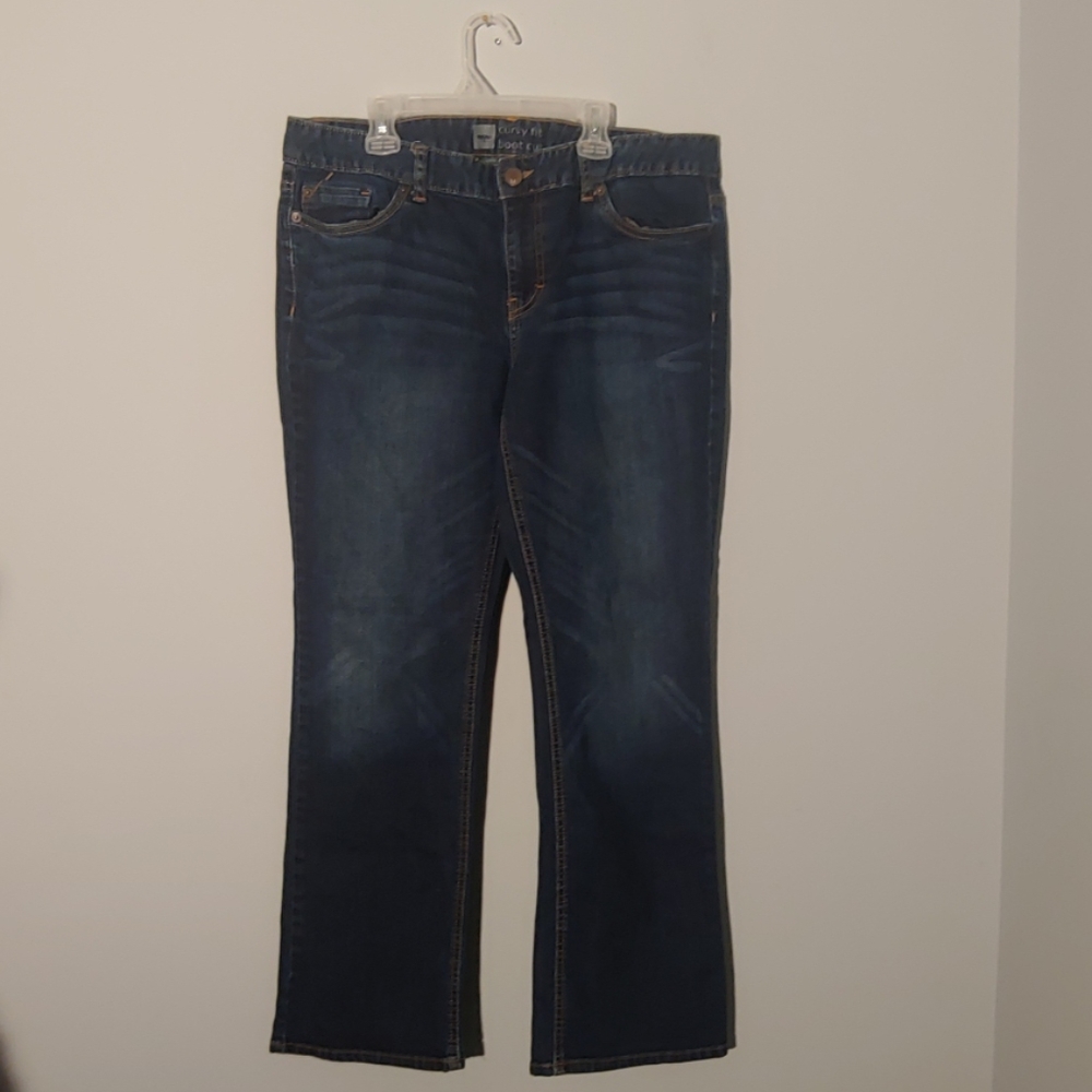 Mossimo size 14 Short Jeans 2/$15